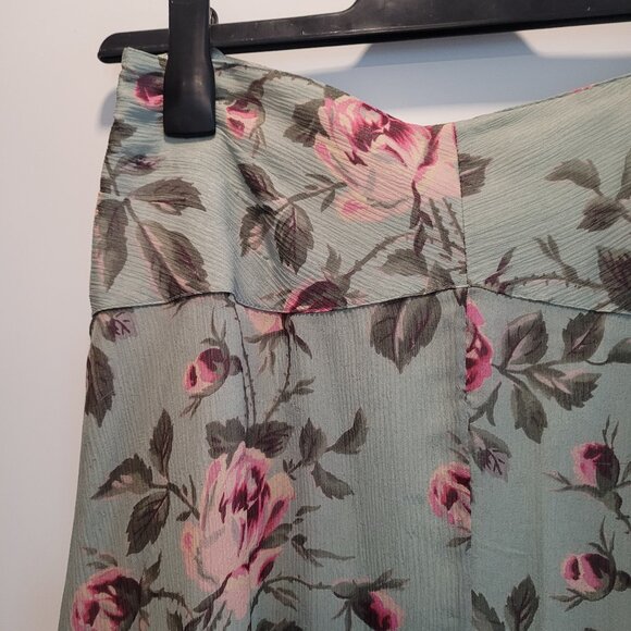 Silk Floral Flowy Medi skirt - Picture 4 of 6